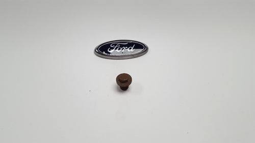 (1454117) Plug - Sump